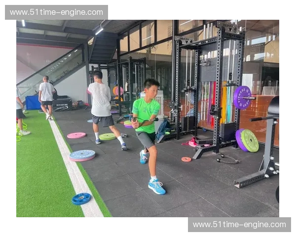 体能恢复灯助力运动员快速恢复疲劳提升运动表现打造健康生活新体验